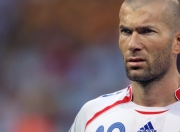 开云体育直播-孤胆英雄，德约科维奇美网险胜后，扛起全队冲击ATP总决赛王座