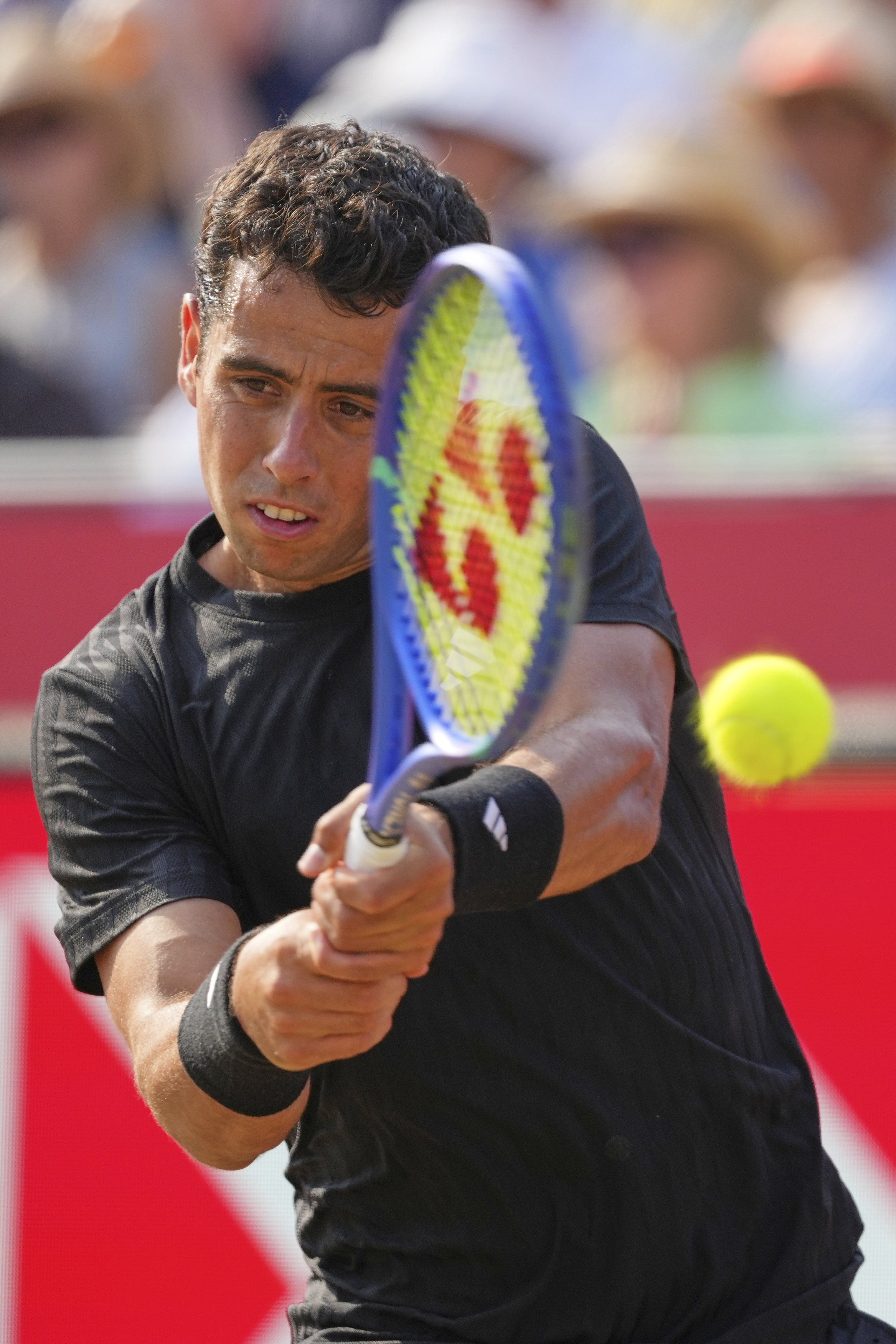 日本网球队完胜英国网球队，阿尔卡拉斯送出助攻的简单介绍