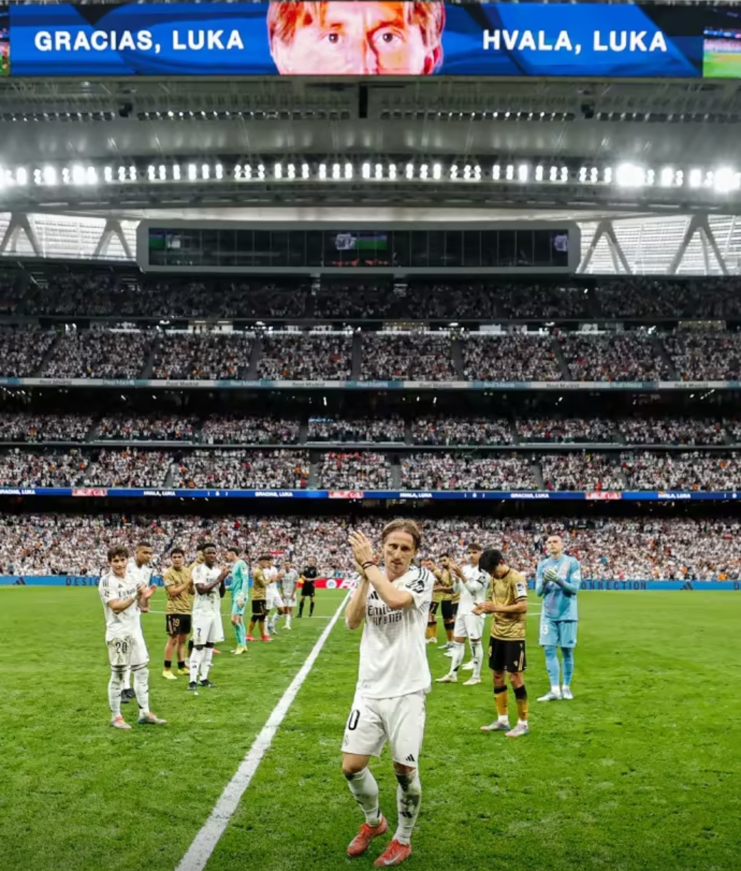 韩国绝杀皇马,莫德里奇三分雨点燃全场的简单介绍 韩国绝杀皇马,莫德里奇三分雨点燃全场的简单介绍