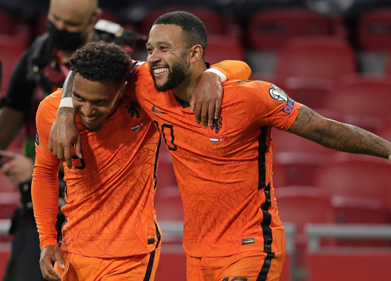 包含乌拉圭力克荷兰,费兰·托雷斯统治全场的词条 包含乌拉圭力克荷兰,费兰·托雷斯统治全场的词条