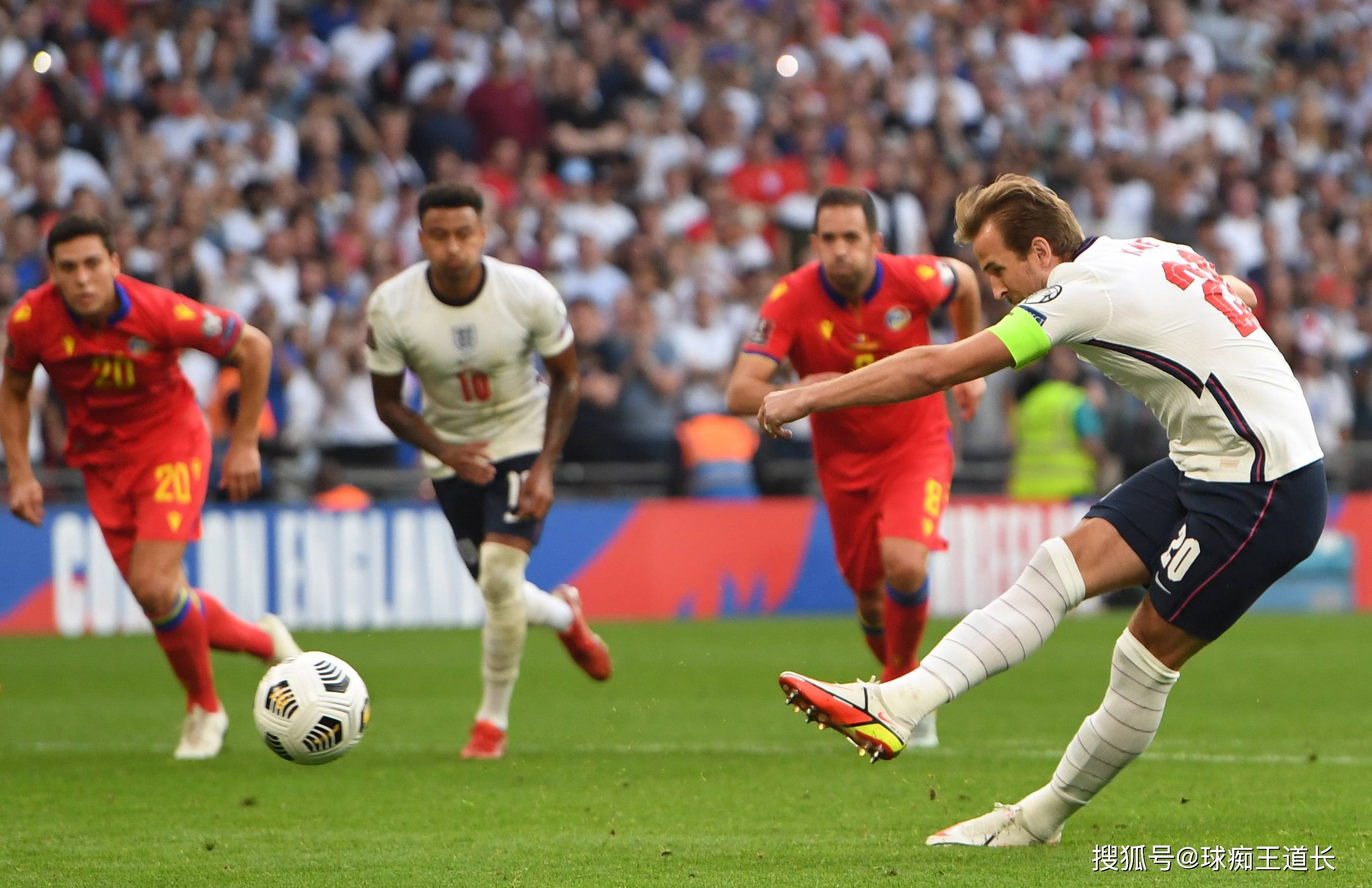 欧洲足球大赛精彩激烈,胜负难料的简单介绍 欧洲足球大赛精彩激烈,胜负难料的简单介绍