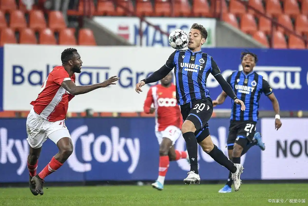 包含阿森纳女足打破格拉斯哥流浪者门，锋线绝杀惊险晋级的词条