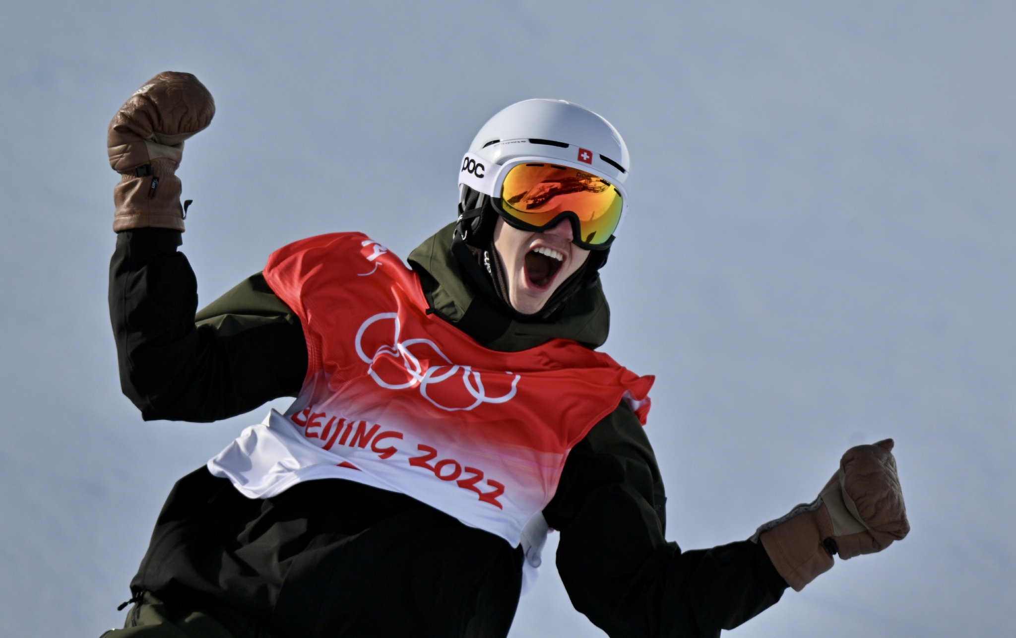包含瑞士运动员加速冲刺,斩获障碍滑雪冠军的词条 包含瑞士运动员加速冲刺,斩获障碍滑雪冠军的词条