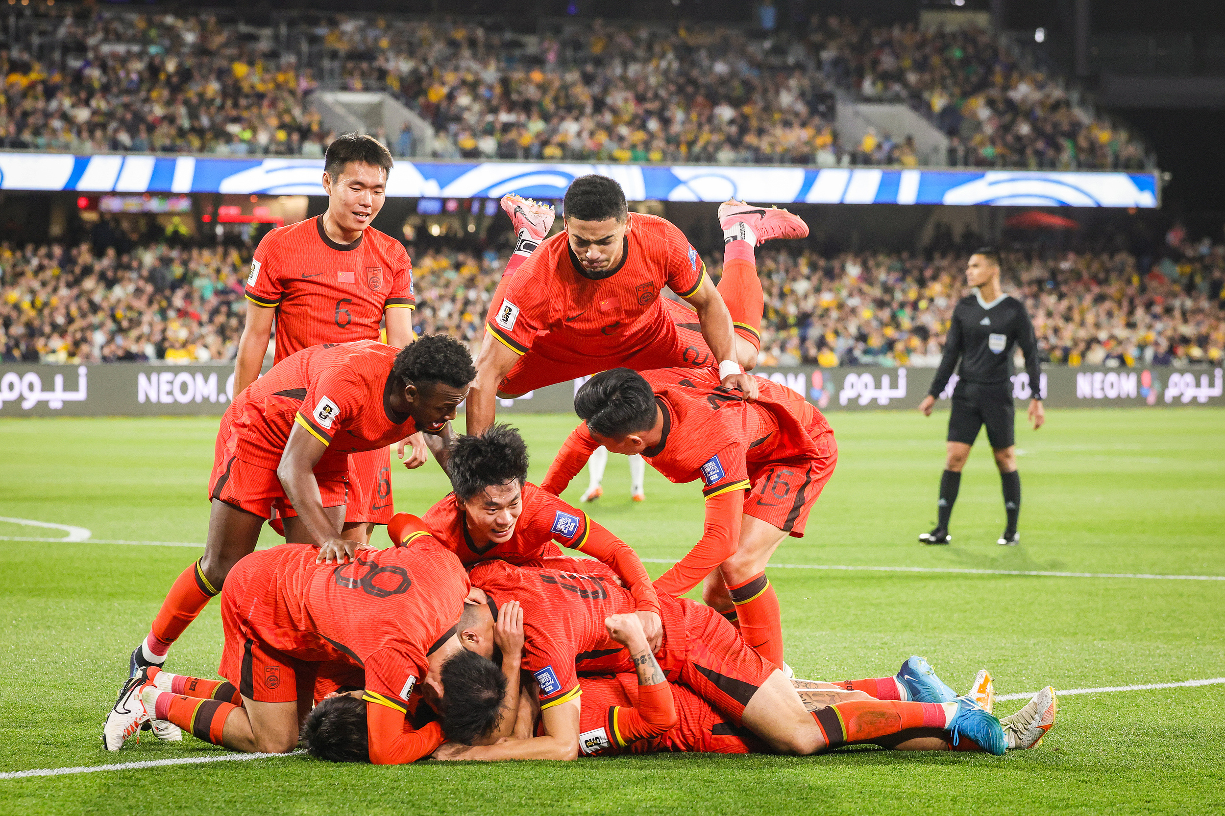 波兰惨败哈萨克斯坦,欧预赛不敌客队!的简单介绍 波兰惨败哈萨克斯坦,欧预赛不敌客队!的简单介绍