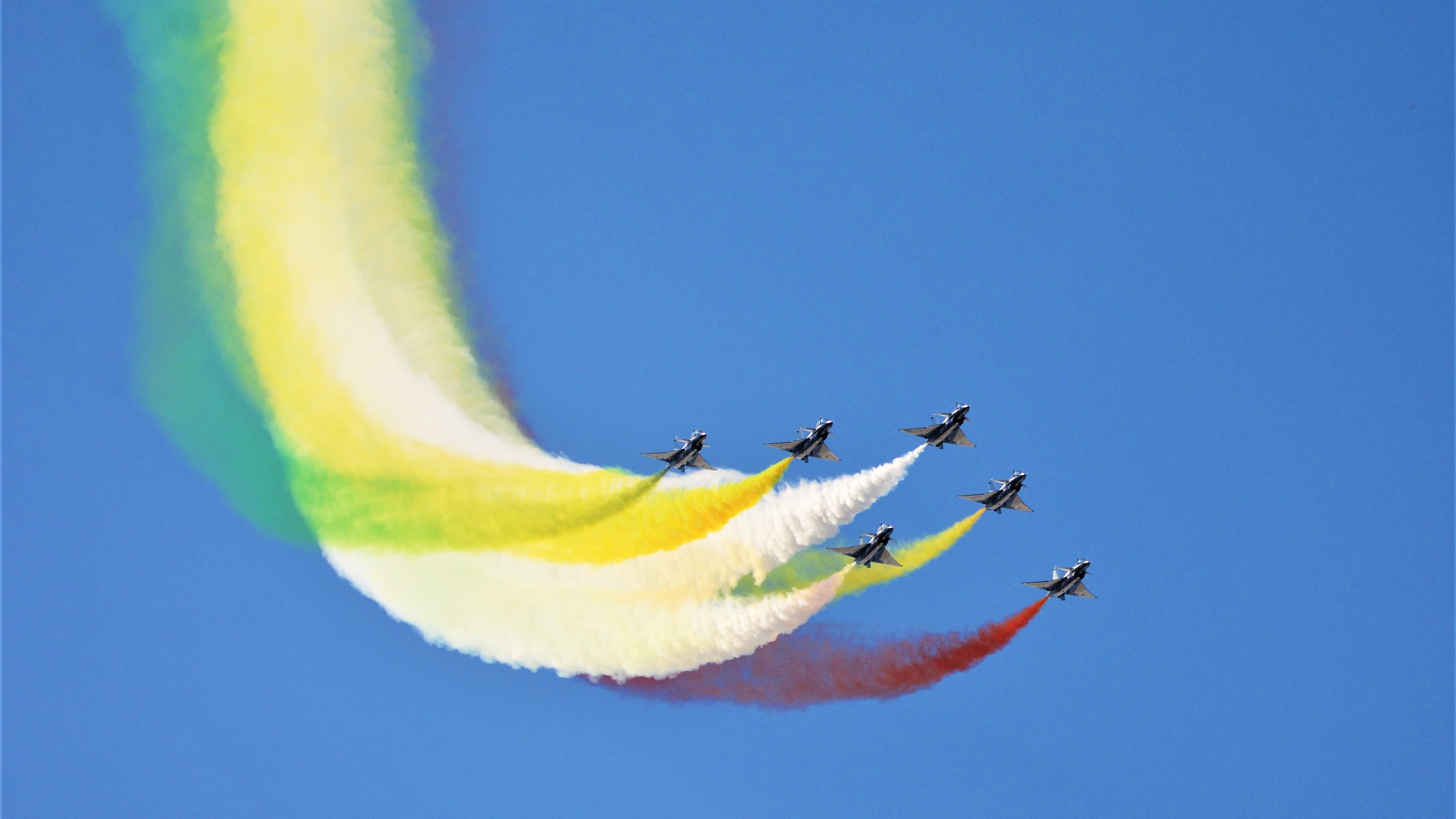 跨界狂想，当足球生死战撞上F1街道赛—弗拉霍维奇的极限接管