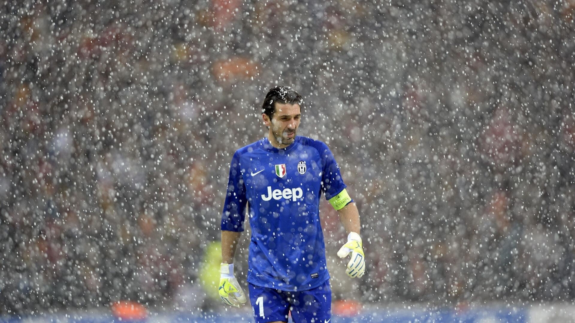 羽坛烽火，法国军团横扫印尼，昔日王者桃田贤斗惊艳重生